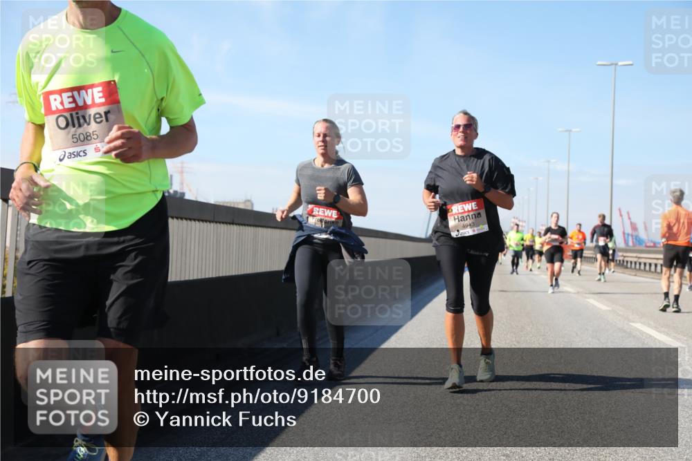 03.10.2025 - Köhlbrandbrückenlauf Yannick Fuchs http://msf.ph/oto/9184700 03.10.2025 12:02:31 Position 3 5085, 4943 meine-sportfotos.de