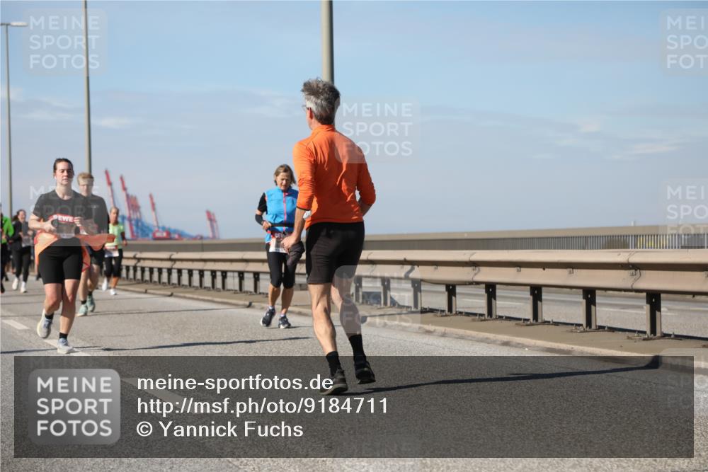 03.10.2025 - Köhlbrandbrückenlauf Yannick Fuchs http://msf.ph/oto/9184711 03.10.2025 12:02:33 Position 3  meine-sportfotos.de