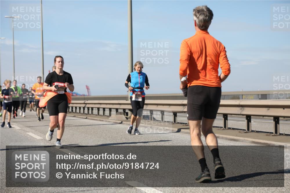 03.10.2025 - Köhlbrandbrückenlauf Yannick Fuchs http://msf.ph/oto/9184724 03.10.2025 12:02:34 Position 3  meine-sportfotos.de