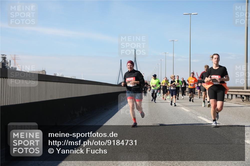 03.10.2025 - Köhlbrandbrückenlauf Yannick Fuchs http://msf.ph/oto/9184731 03.10.2025 12:02:35 Position 3  meine-sportfotos.de