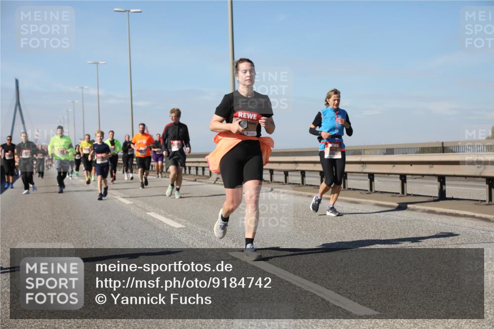 03.10.2025 - Köhlbrandbrückenlauf Yannick Fuchs http://msf.ph/oto/9184742 03.10.2025 12:02:36 Position 3  meine-sportfotos.de