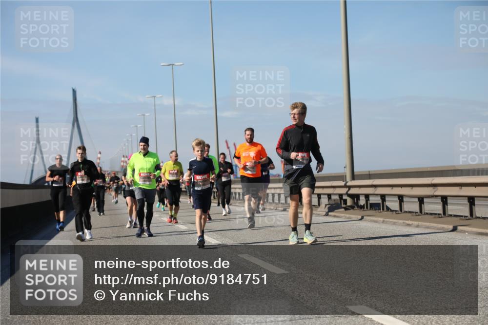 03.10.2025 - Köhlbrandbrückenlauf Yannick Fuchs http://msf.ph/oto/9184751 03.10.2025 12:02:37 Position 3  meine-sportfotos.de