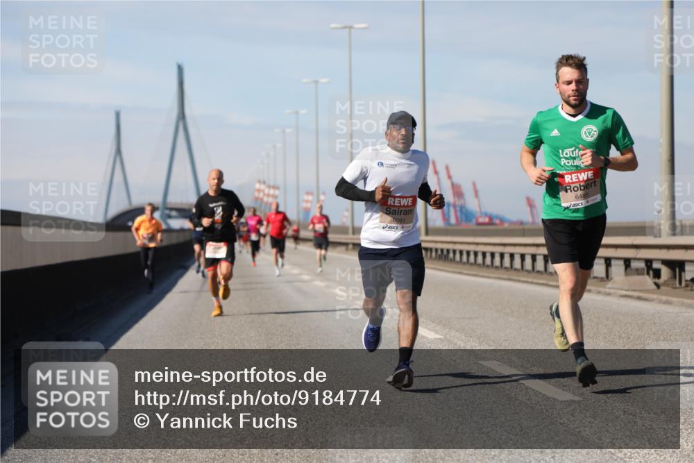 03.10.2025 - Köhlbrandbrückenlauf Yannick Fuchs http://msf.ph/oto/9184774 03.10.2025 11:41:34 Position 3 6091, 6489 meine-sportfotos.de