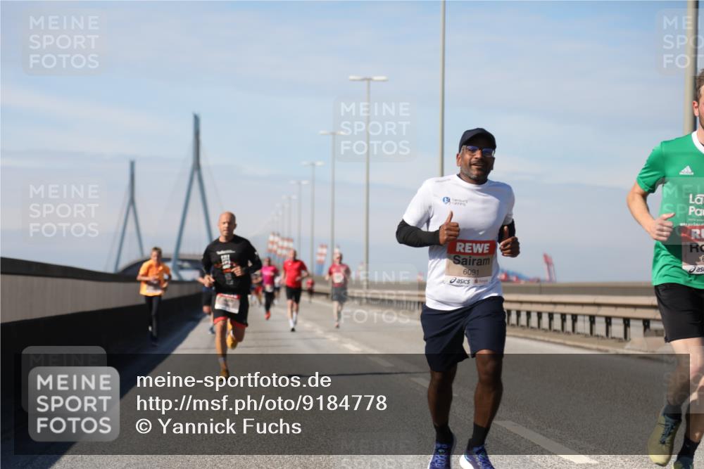03.10.2025 - Köhlbrandbrückenlauf Yannick Fuchs http://msf.ph/oto/9184778 03.10.2025 11:41:35 Position 3 6091 meine-sportfotos.de