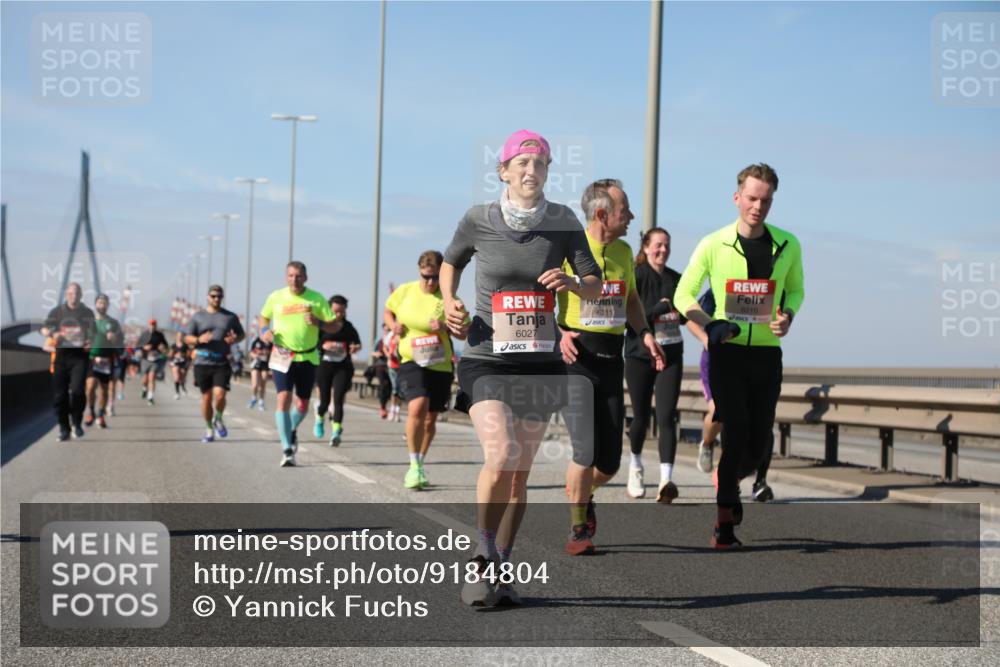 03.10.2025 - Köhlbrandbrückenlauf Yannick Fuchs http://msf.ph/oto/9184804 03.10.2025 12:02:43 Position 3 6027, 6210 meine-sportfotos.de