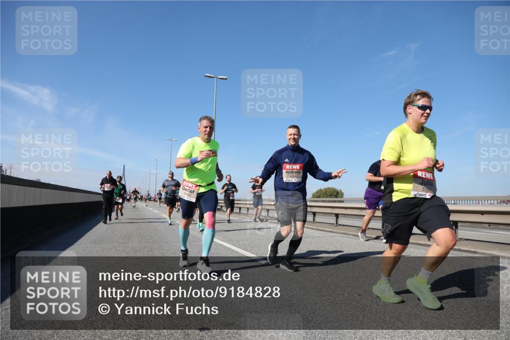 03.10.2025 - Köhlbrandbrückenlauf Yannick Fuchs http://msf.ph/oto/9184828 03.10.2025 12:02:48 Position 3 5933, 5150 meine-sportfotos.de