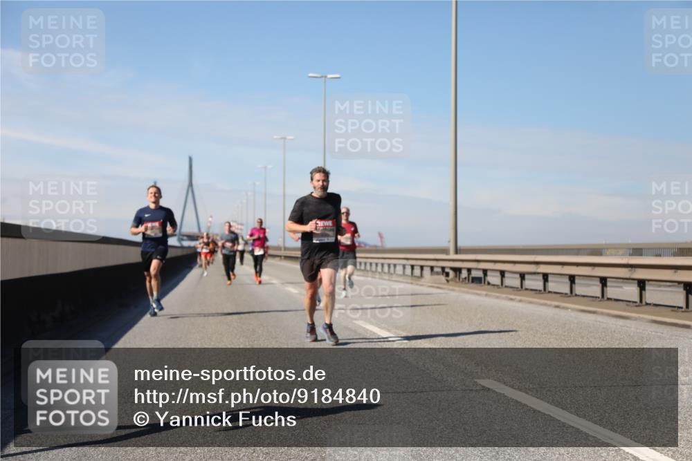 03.10.2025 - Köhlbrandbrückenlauf Yannick Fuchs http://msf.ph/oto/9184840 03.10.2025 11:41:42 Position 3  meine-sportfotos.de