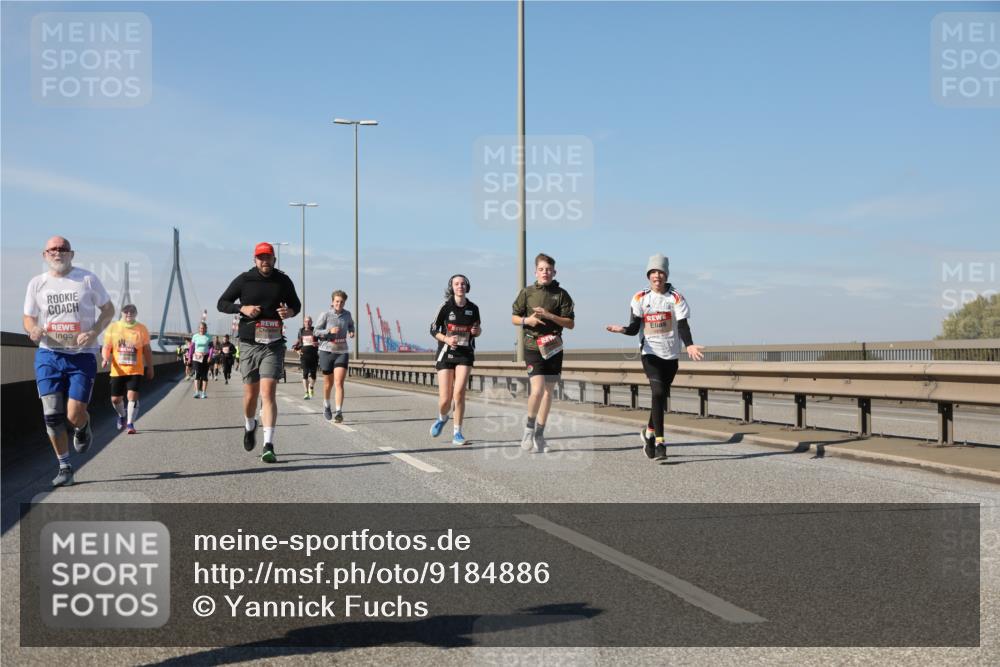 03.10.2025 - Köhlbrandbrückenlauf Yannick Fuchs http://msf.ph/oto/9184886 03.10.2025 12:02:57 Position 3  meine-sportfotos.de
