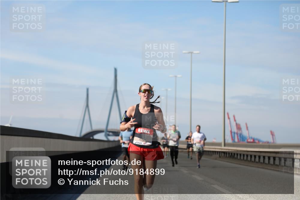 03.10.2025 - Köhlbrandbrückenlauf Yannick Fuchs http://msf.ph/oto/9184899 03.10.2025 11:41:49 Position 3 6769 meine-sportfotos.de