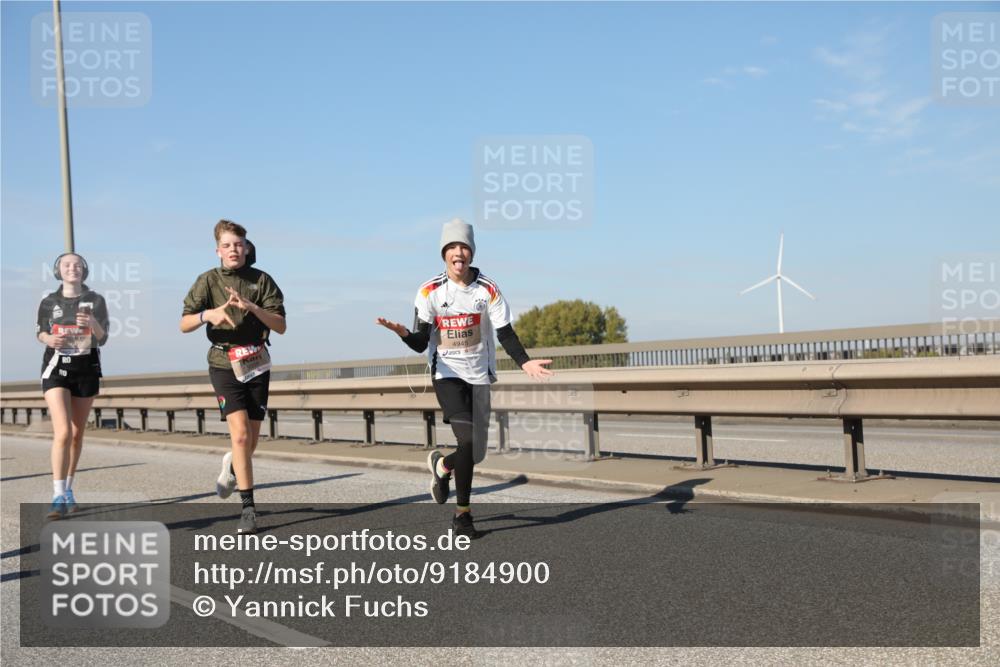 03.10.2025 - Köhlbrandbrückenlauf Yannick Fuchs http://msf.ph/oto/9184900 03.10.2025 12:02:58 Position 3 4945 meine-sportfotos.de