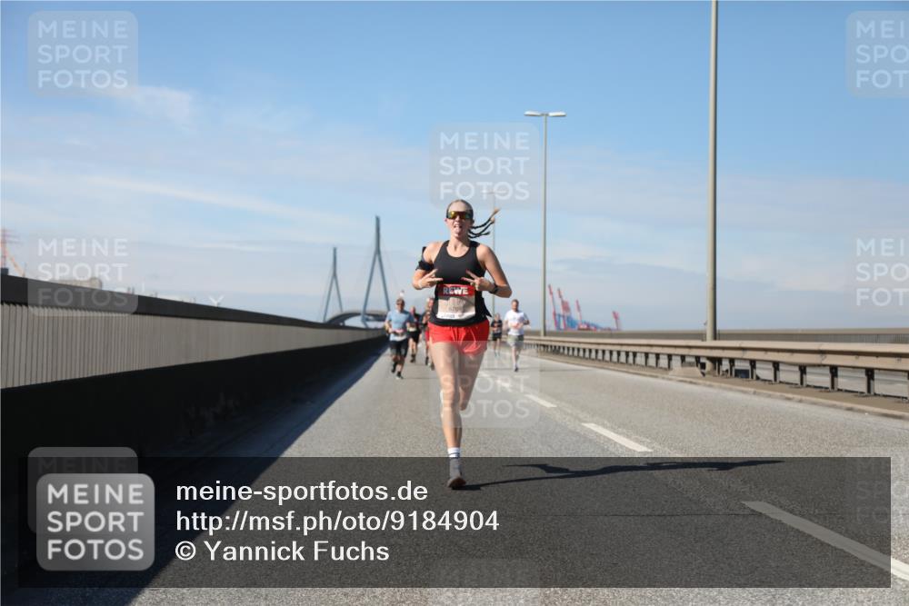 03.10.2025 - Köhlbrandbrückenlauf Yannick Fuchs http://msf.ph/oto/9184904 03.10.2025 11:41:50 Position 3  meine-sportfotos.de