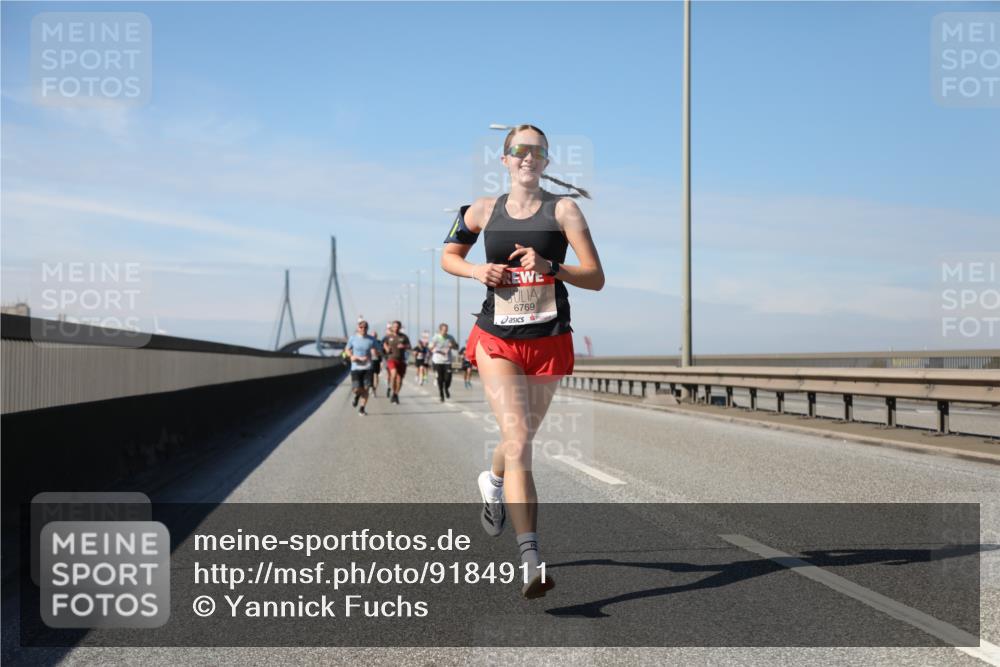 03.10.2025 - Köhlbrandbrückenlauf Yannick Fuchs http://msf.ph/oto/9184911 03.10.2025 11:41:51 Position 3 6769 meine-sportfotos.de