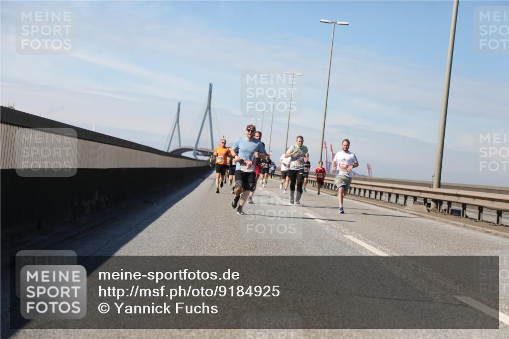 03.10.2025 - Köhlbrandbrückenlauf Yannick Fuchs http://msf.ph/oto/9184925 03.10.2025 11:41:53 Position 3  meine-sportfotos.de
