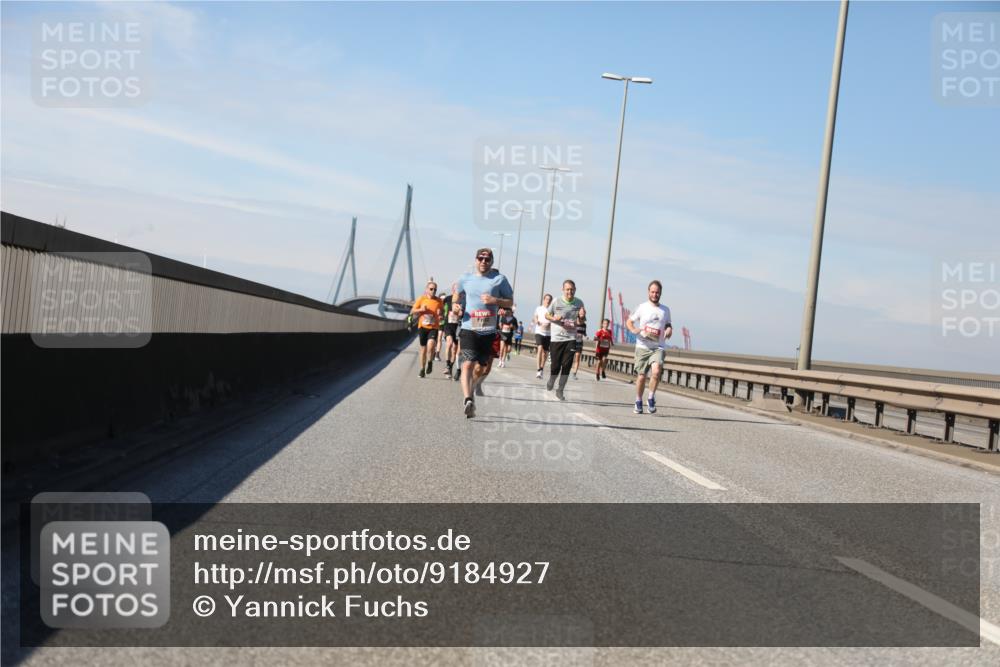 03.10.2025 - Köhlbrandbrückenlauf Yannick Fuchs http://msf.ph/oto/9184927 03.10.2025 11:41:53 Position 3  meine-sportfotos.de