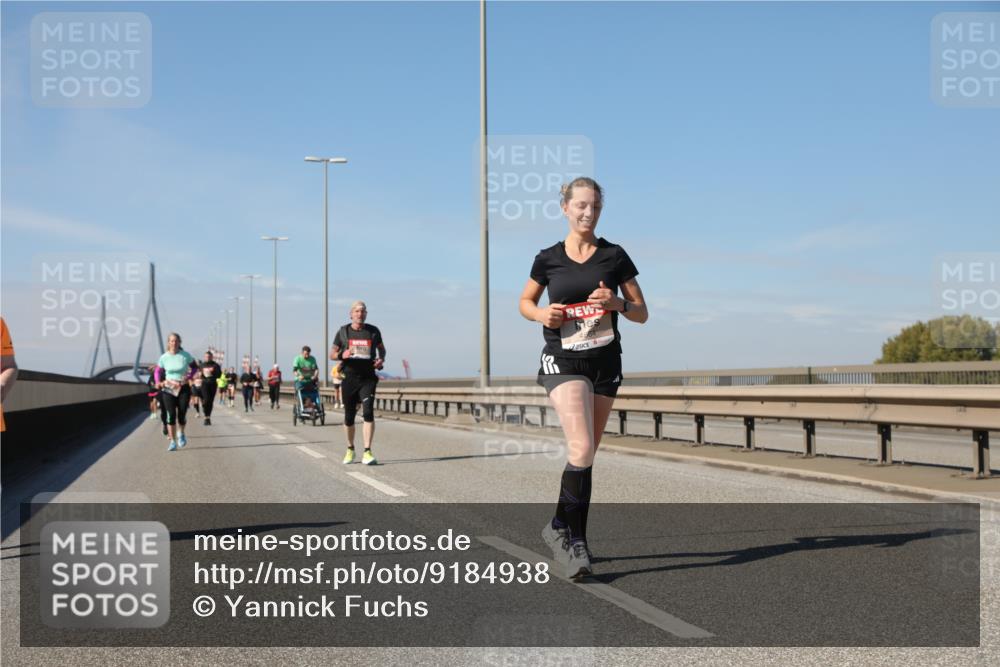 03.10.2025 - Köhlbrandbrückenlauf Yannick Fuchs http://msf.ph/oto/9184938 03.10.2025 12:03:03 Position 3  meine-sportfotos.de