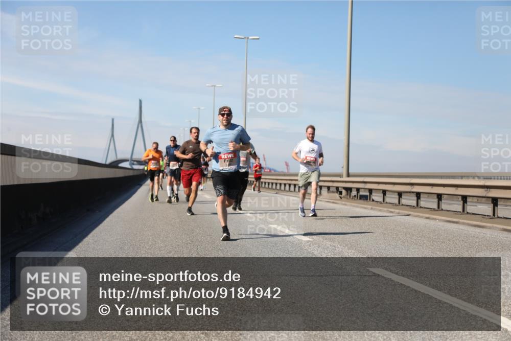 03.10.2025 - Köhlbrandbrückenlauf Yannick Fuchs http://msf.ph/oto/9184942 03.10.2025 11:41:54 Position 3  meine-sportfotos.de