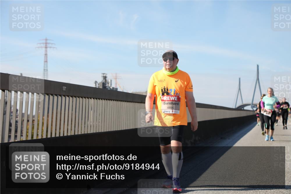 03.10.2025 - Köhlbrandbrückenlauf Yannick Fuchs http://msf.ph/oto/9184944 03.10.2025 12:03:04 Position 3 4895 meine-sportfotos.de