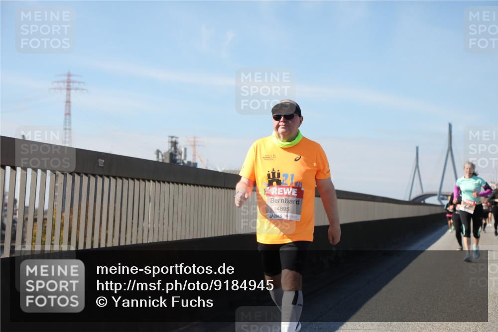 03.10.2025 - Köhlbrandbrückenlauf Yannick Fuchs http://msf.ph/oto/9184945 03.10.2025 12:03:04 Position 3 4895 meine-sportfotos.de