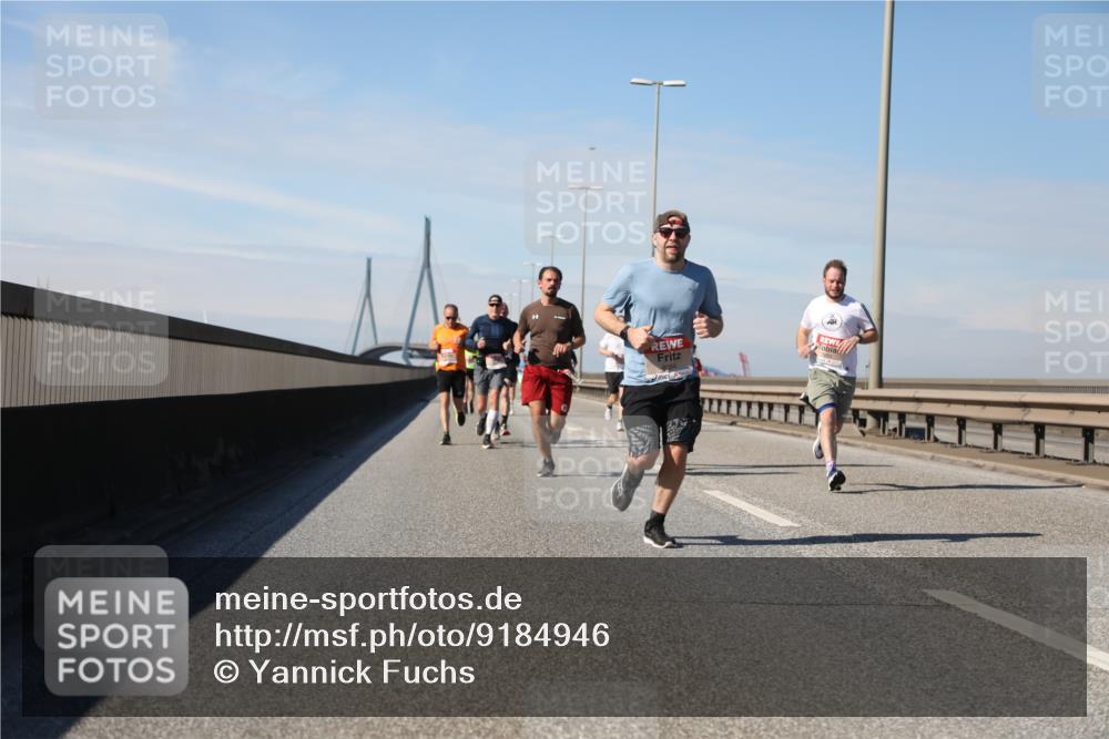 03.10.2025 - Köhlbrandbrückenlauf Yannick Fuchs http://msf.ph/oto/9184946 03.10.2025 11:41:55 Position 3  meine-sportfotos.de