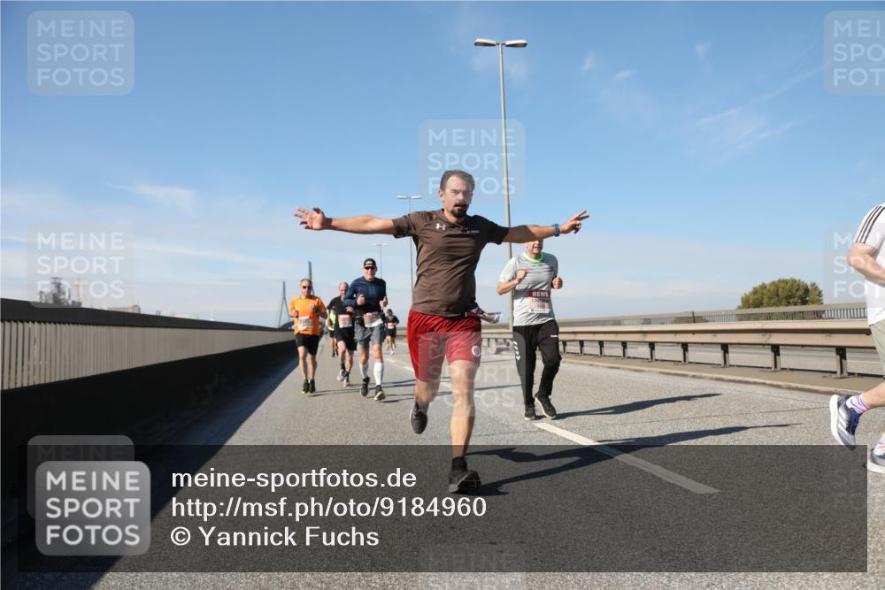 03.10.2025 - Köhlbrandbrückenlauf Yannick Fuchs http://msf.ph/oto/9184960 03.10.2025 11:41:57 Position 3  meine-sportfotos.de
