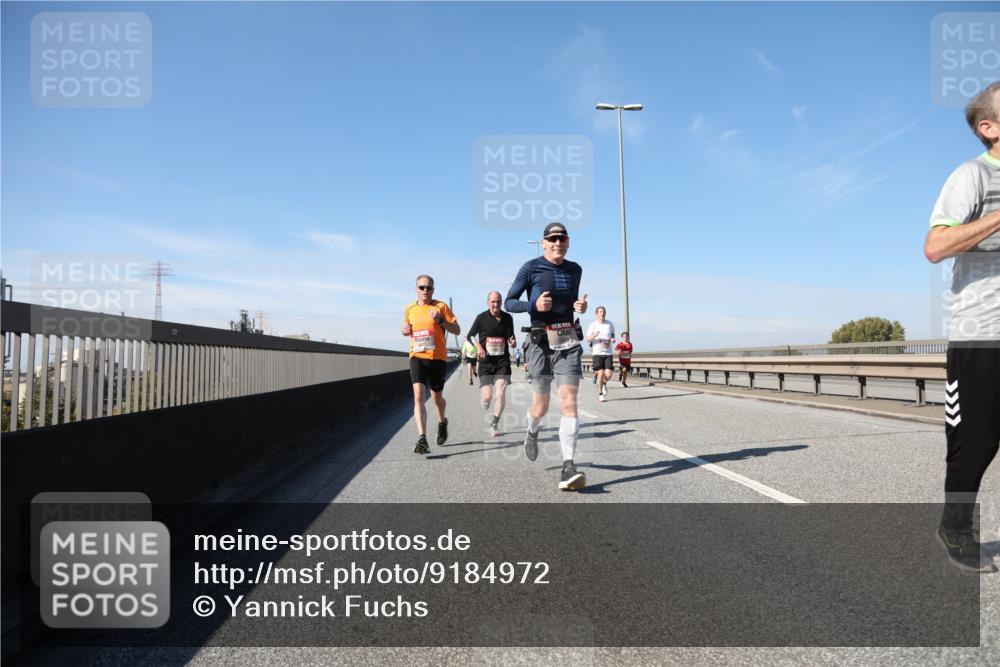 03.10.2025 - Köhlbrandbrückenlauf Yannick Fuchs http://msf.ph/oto/9184972 03.10.2025 11:41:58 Position 3  meine-sportfotos.de