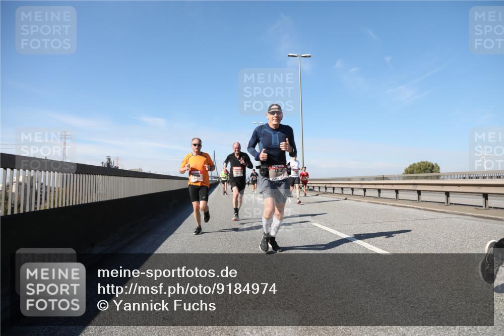 03.10.2025 - Köhlbrandbrückenlauf Yannick Fuchs http://msf.ph/oto/9184974 03.10.2025 11:41:59 Position 3  meine-sportfotos.de