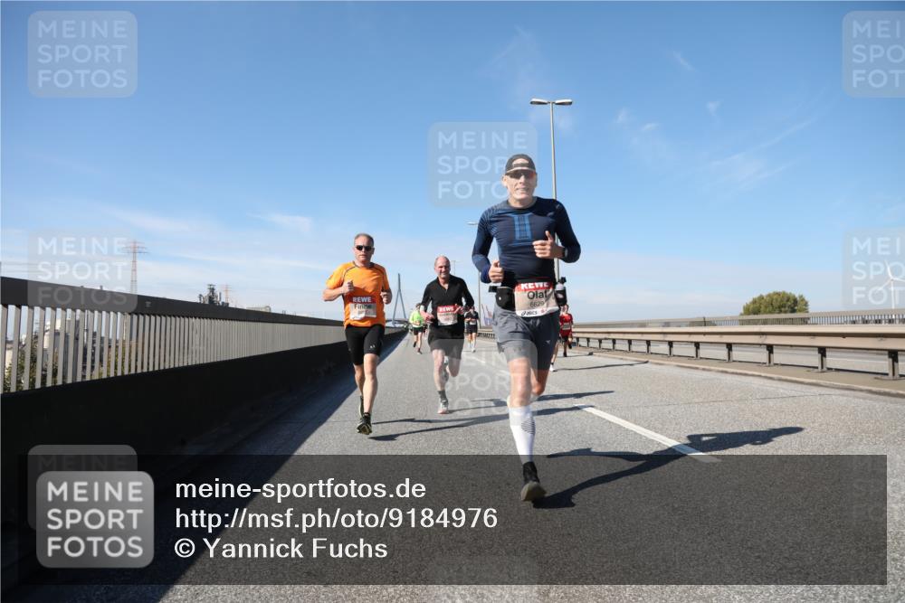 03.10.2025 - Köhlbrandbrückenlauf Yannick Fuchs http://msf.ph/oto/9184976 03.10.2025 11:41:59 Position 3 6629 meine-sportfotos.de