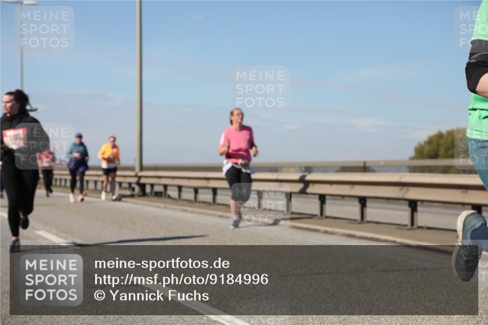 03.10.2025 - Köhlbrandbrückenlauf Yannick Fuchs http://msf.ph/oto/9184996 03.10.2025 12:03:11 Position 3  meine-sportfotos.de