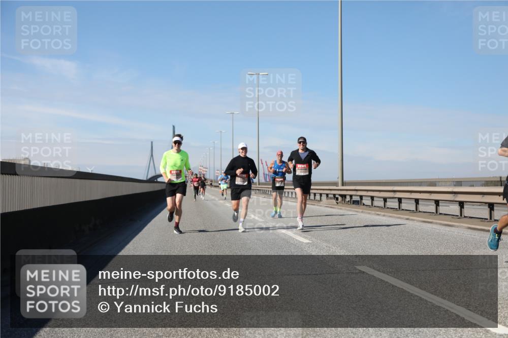 03.10.2025 - Köhlbrandbrückenlauf Yannick Fuchs http://msf.ph/oto/9185002 03.10.2025 11:42:02 Position 3  meine-sportfotos.de