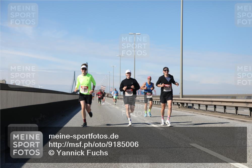 03.10.2025 - Köhlbrandbrückenlauf Yannick Fuchs http://msf.ph/oto/9185006 03.10.2025 11:42:02 Position 3  meine-sportfotos.de