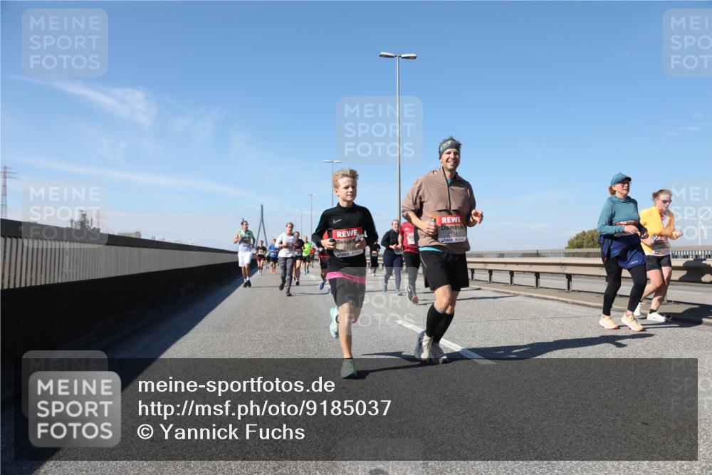 03.10.2025 - Köhlbrandbrückenlauf Yannick Fuchs http://msf.ph/oto/9185037 03.10.2025 12:03:17 Position 3 6114 meine-sportfotos.de