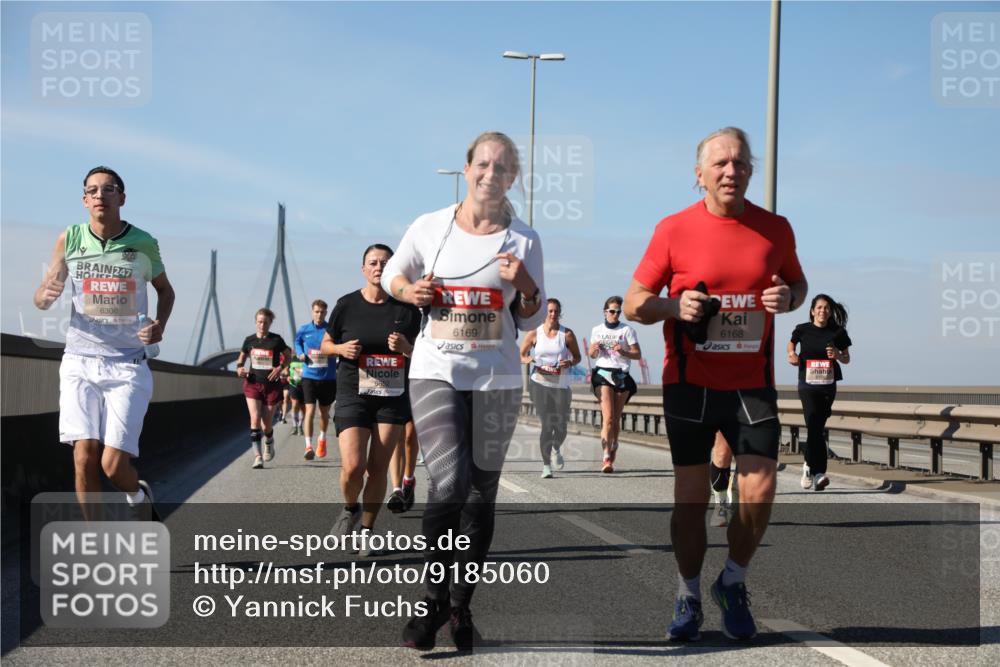 03.10.2025 - Köhlbrandbrückenlauf Yannick Fuchs http://msf.ph/oto/9185060 03.10.2025 12:03:19 Position 3 247, 6306, 6652, 6169, 6168 meine-sportfotos.de