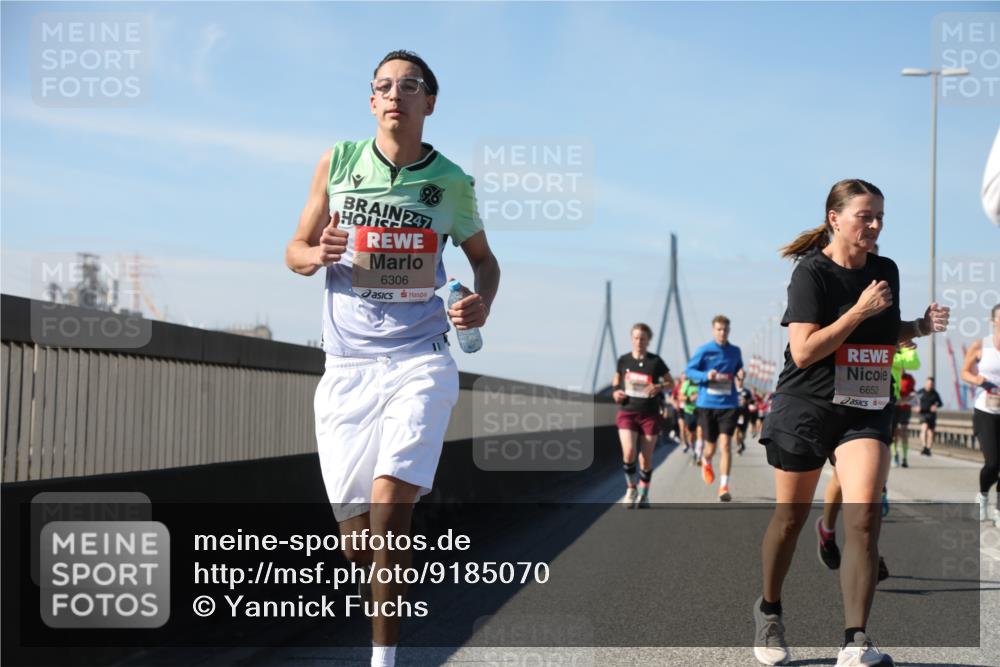 03.10.2025 - Köhlbrandbrückenlauf Yannick Fuchs http://msf.ph/oto/9185070 03.10.2025 12:03:21 Position 3 96, 247, 6306, 6652 meine-sportfotos.de
