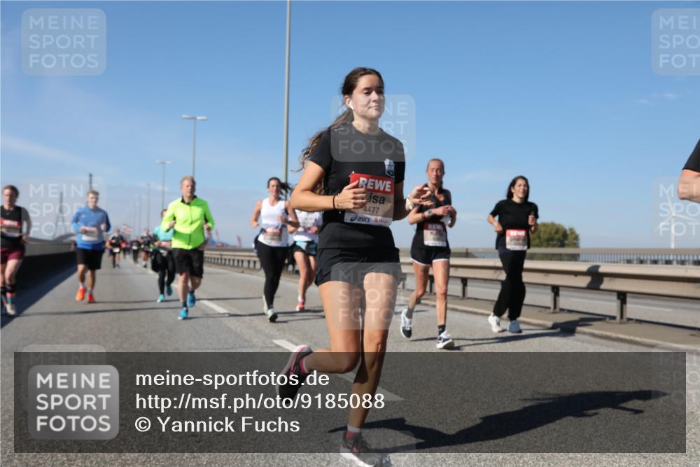 03.10.2025 - Köhlbrandbrückenlauf Yannick Fuchs http://msf.ph/oto/9185088 03.10.2025 12:03:23 Position 3 4477 meine-sportfotos.de