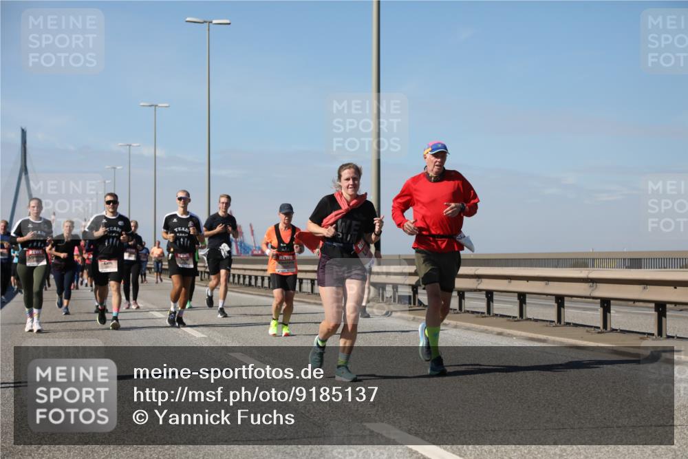 03.10.2025 - Köhlbrandbrückenlauf Yannick Fuchs http://msf.ph/oto/9185137 03.10.2025 12:03:30 Position 3  meine-sportfotos.de