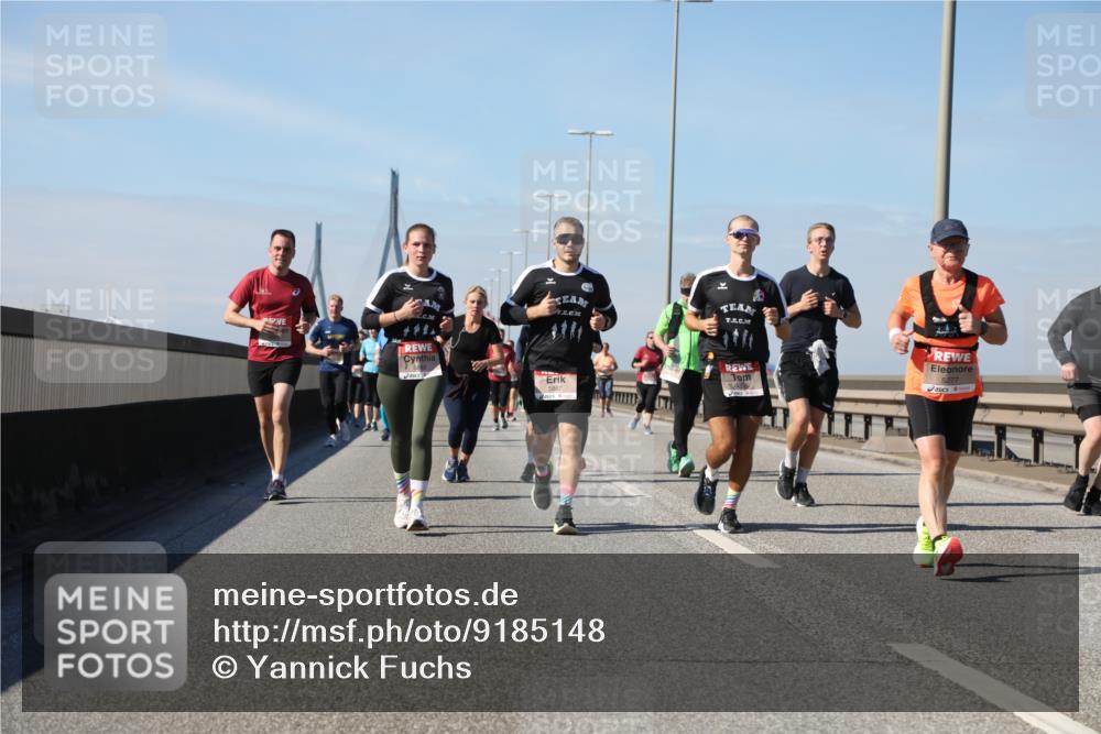 03.10.2025 - Köhlbrandbrückenlauf Yannick Fuchs http://msf.ph/oto/9185148 03.10.2025 12:03:32 Position 3 1, 5277, 5887, 4338 meine-sportfotos.de