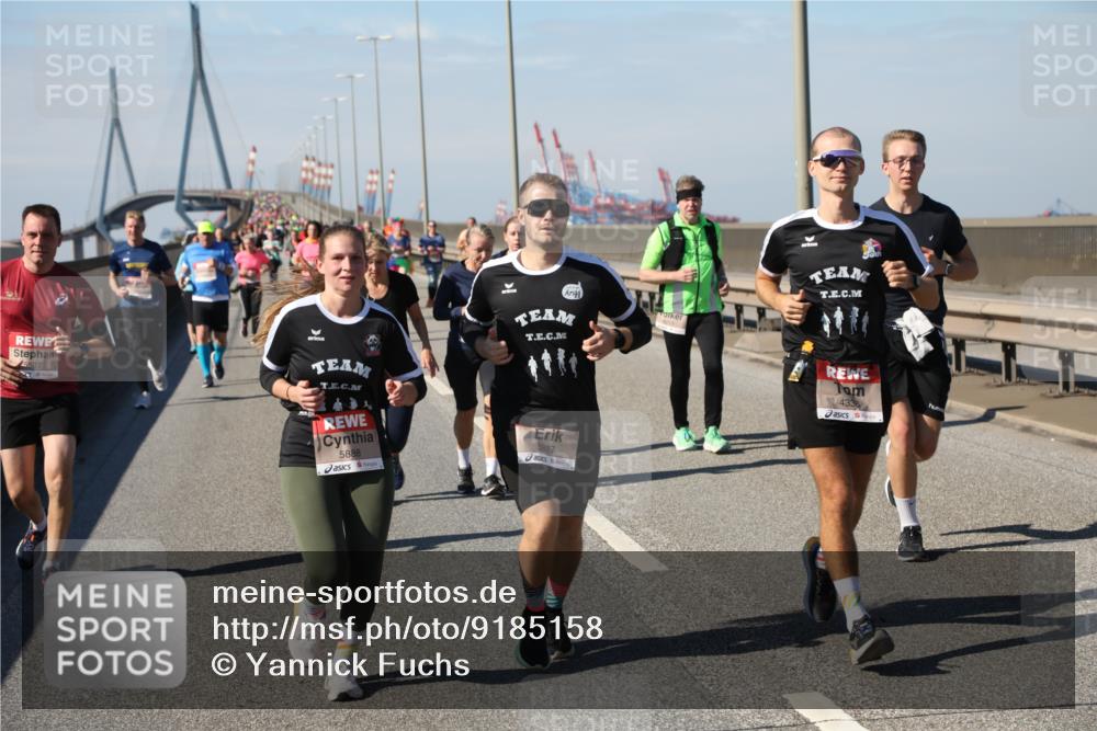 03.10.2025 - Köhlbrandbrückenlauf Yannick Fuchs http://msf.ph/oto/9185158 03.10.2025 12:03:34 Position 3 5527, 5888, 5887, 4338 meine-sportfotos.de