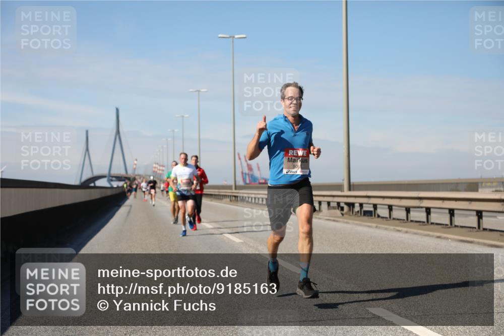 03.10.2025 - Köhlbrandbrückenlauf Yannick Fuchs http://msf.ph/oto/9185163 03.10.2025 11:42:20 Position 3 509 meine-sportfotos.de