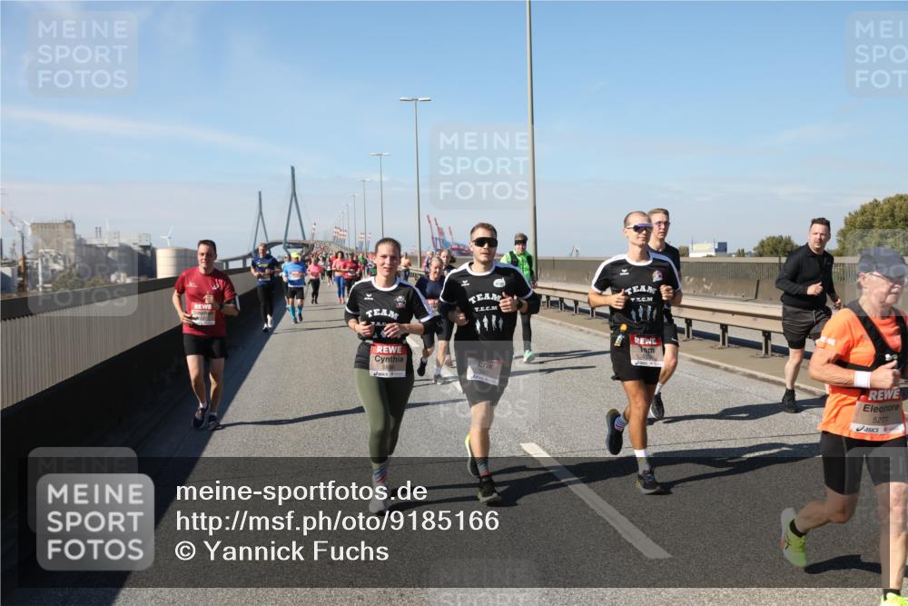 03.10.2025 - Köhlbrandbrückenlauf Yannick Fuchs http://msf.ph/oto/9185166 03.10.2025 12:03:34 Position 3 433, 5277 meine-sportfotos.de