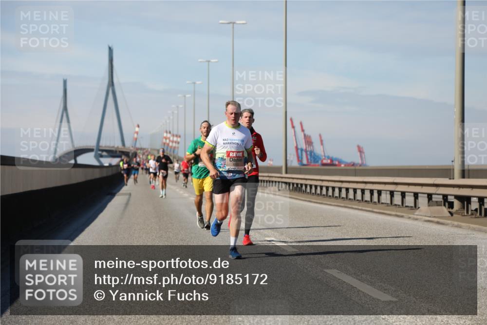 03.10.2025 - Köhlbrandbrückenlauf Yannick Fuchs http://msf.ph/oto/9185172 03.10.2025 11:42:21 Position 3 6152 meine-sportfotos.de