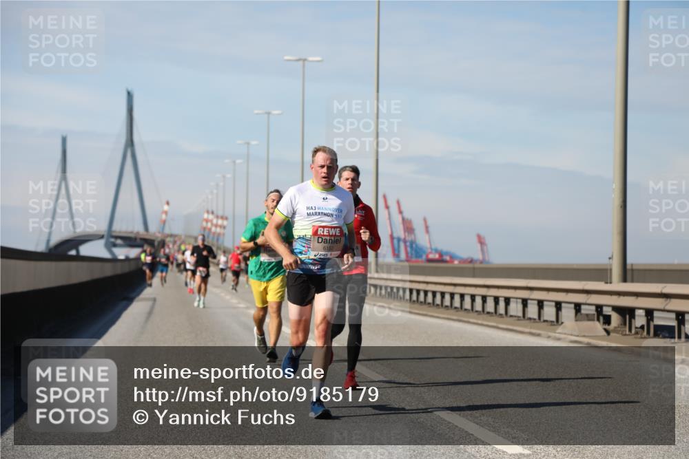 03.10.2025 - Köhlbrandbrückenlauf Yannick Fuchs http://msf.ph/oto/9185179 03.10.2025 11:42:21 Position 3 6152 meine-sportfotos.de
