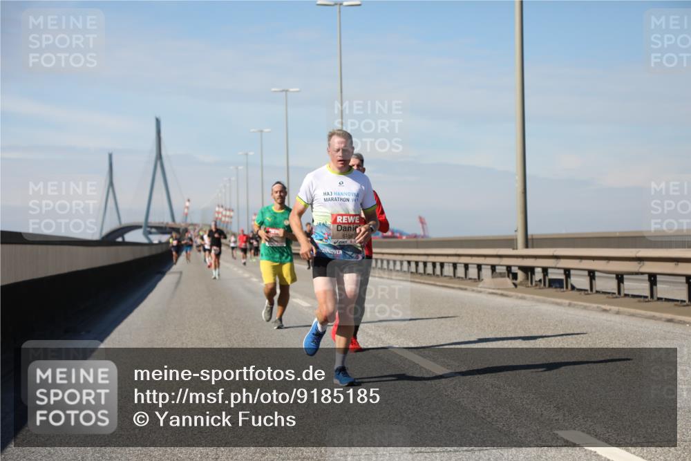 03.10.2025 - Köhlbrandbrückenlauf Yannick Fuchs http://msf.ph/oto/9185185 03.10.2025 11:42:22 Position 3 6152 meine-sportfotos.de