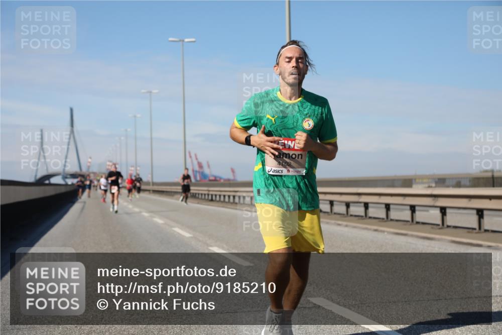 03.10.2025 - Köhlbrandbrückenlauf Yannick Fuchs http://msf.ph/oto/9185210 03.10.2025 11:42:25 Position 3 4102 meine-sportfotos.de