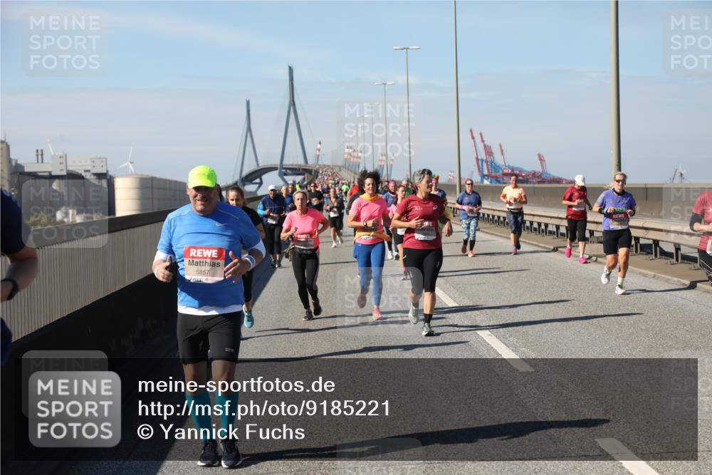 03.10.2025 - Köhlbrandbrückenlauf Yannick Fuchs http://msf.ph/oto/9185221 03.10.2025 12:03:41 Position 3 5857 meine-sportfotos.de