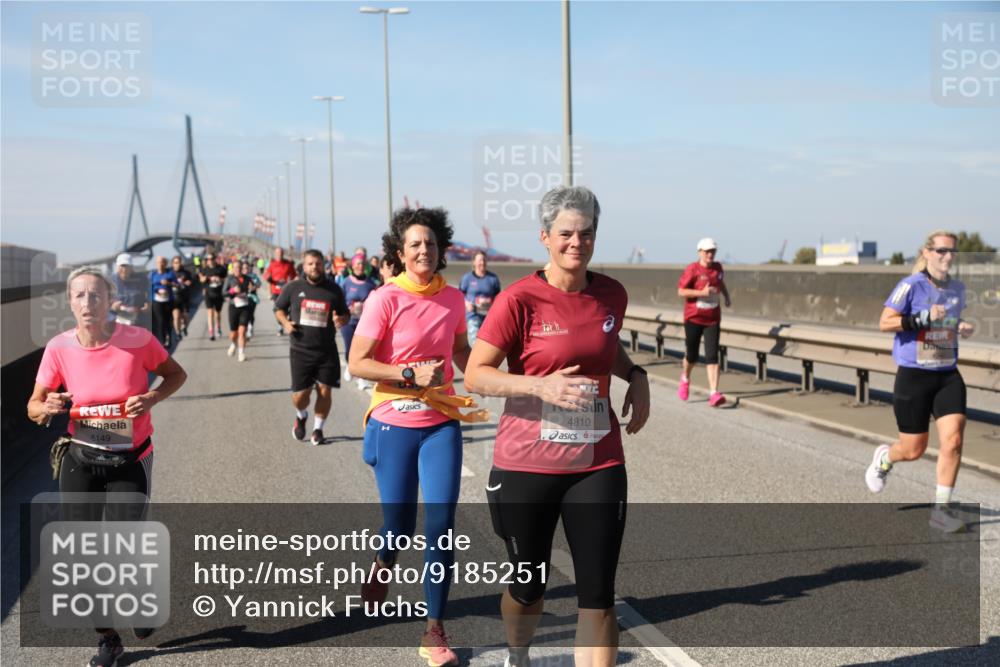 03.10.2025 - Köhlbrandbrückenlauf Yannick Fuchs http://msf.ph/oto/9185251 03.10.2025 12:03:45 Position 3 6149, 4810 meine-sportfotos.de