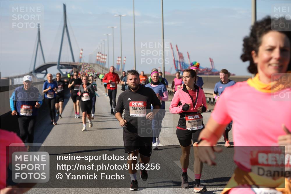 03.10.2025 - Köhlbrandbrückenlauf Yannick Fuchs http://msf.ph/oto/9185256 03.10.2025 12:03:46 Position 3 4793, 4792 meine-sportfotos.de