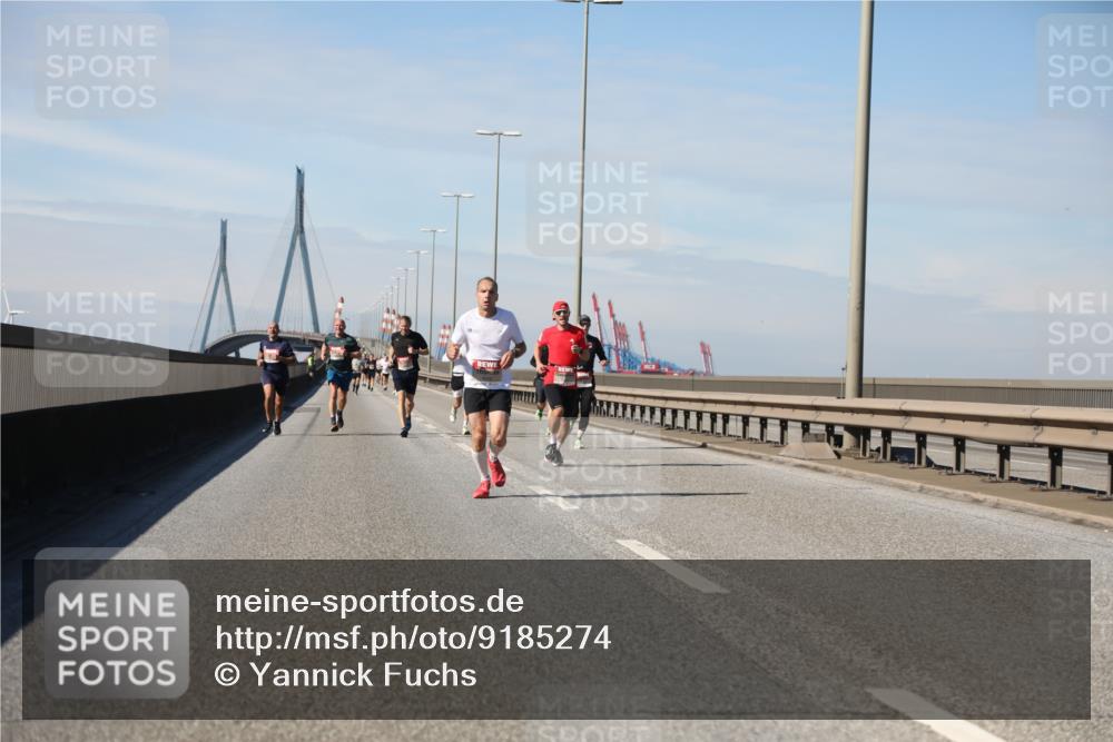 03.10.2025 - Köhlbrandbrückenlauf Yannick Fuchs http://msf.ph/oto/9185274 03.10.2025 11:42:34 Position 3  meine-sportfotos.de