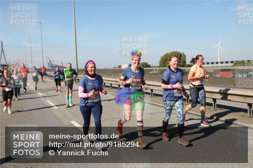 03.10.2025 - Köhlbrandbrückenlauf Yannick Fuchs http://msf.ph/oto/9185294 03.10.2025 12:03:50 Position 3 6314, 6312 meine-sportfotos.de