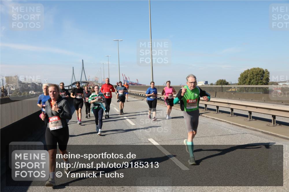 03.10.2025 - Köhlbrandbrückenlauf Yannick Fuchs http://msf.ph/oto/9185313 03.10.2025 12:03:52 Position 3 5200 meine-sportfotos.de