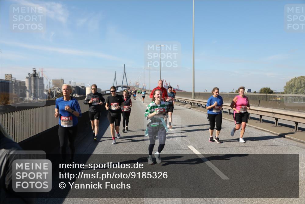 03.10.2025 - Köhlbrandbrückenlauf Yannick Fuchs http://msf.ph/oto/9185326 03.10.2025 12:03:54 Position 3  meine-sportfotos.de